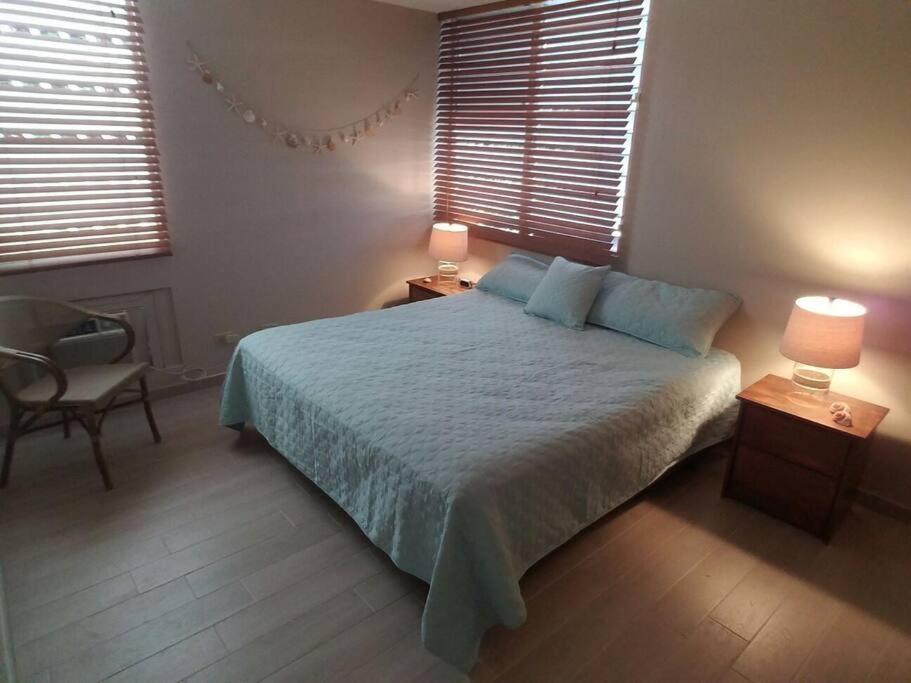 1St Floor, A/C Everywhere, Balcony With Beach View In لوكويللو المظهر الخارجي الصورة